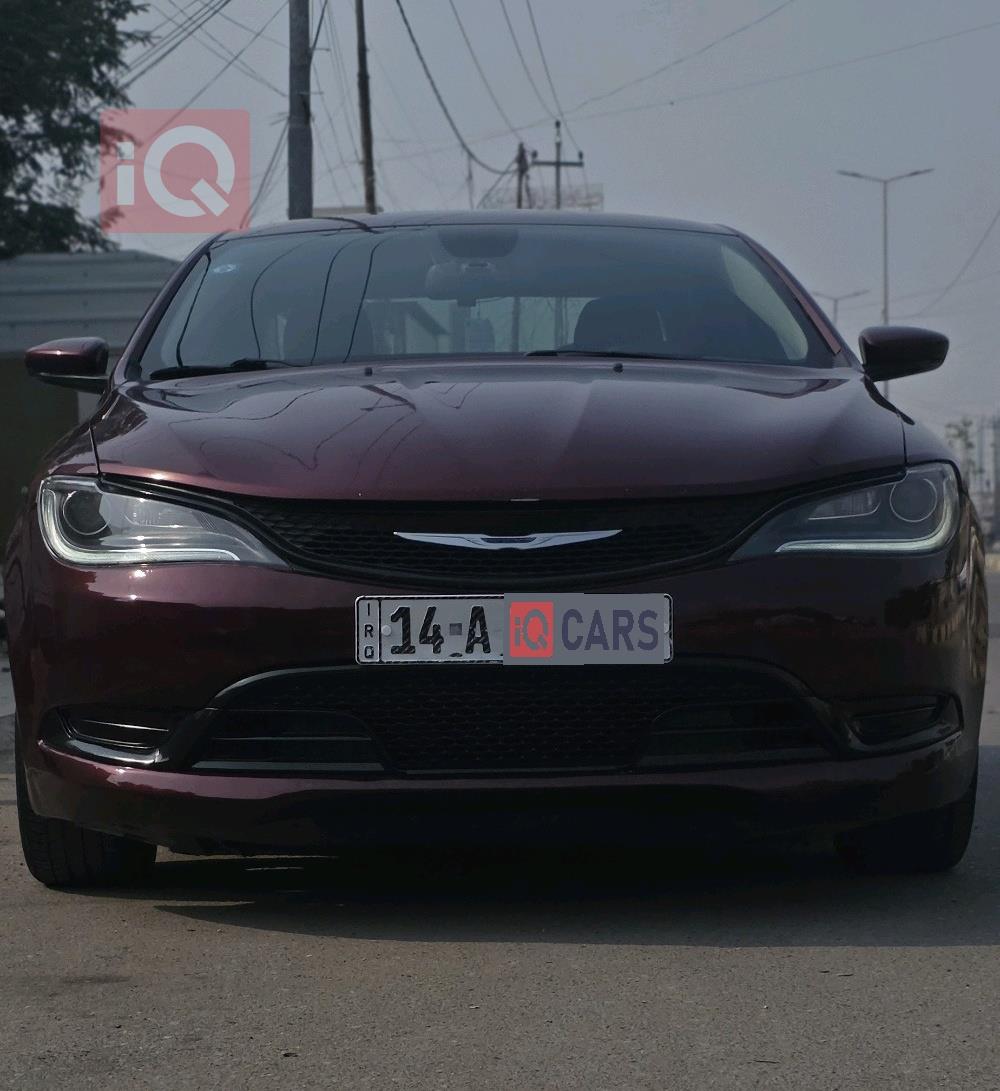 Chrysler 200